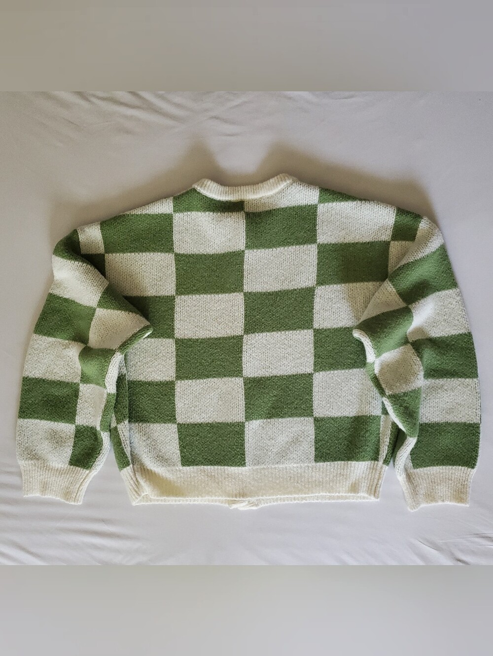 Lisa Says Gah Lauda Cardi Green & Cream Check Button Cardigan - Picture 2 of 4